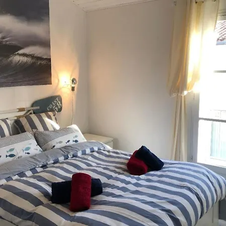 Elegant Close To The Port And The Market *
